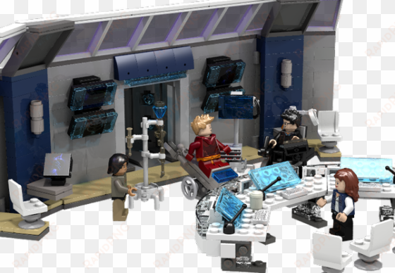 12 feb - flash star labs lego set